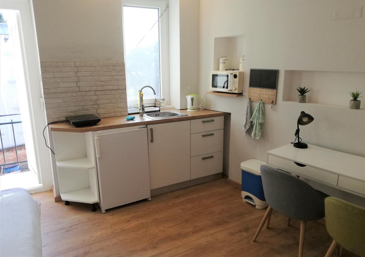 זאגרב Angela Studio Apartments מראה חיצוני תמונה