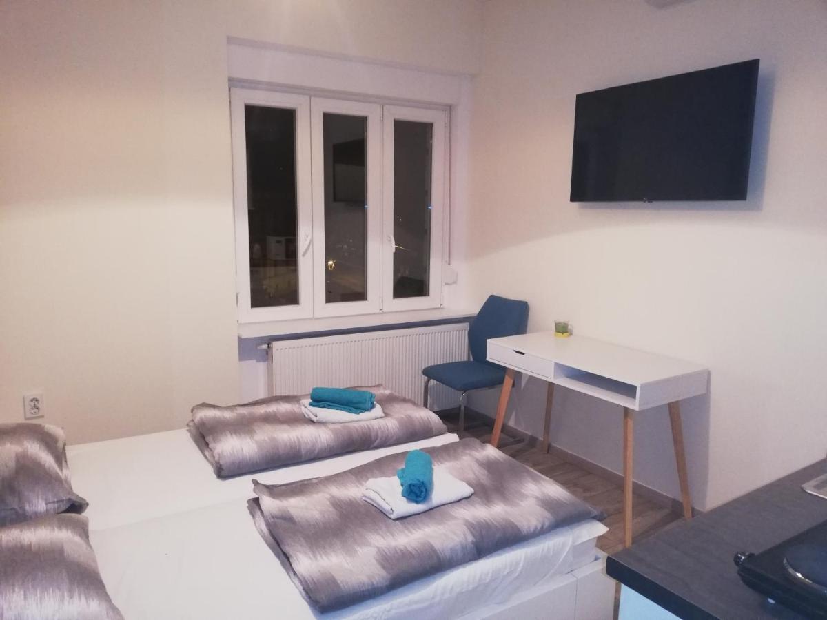 זאגרב Angela Studio Apartments מראה חיצוני תמונה